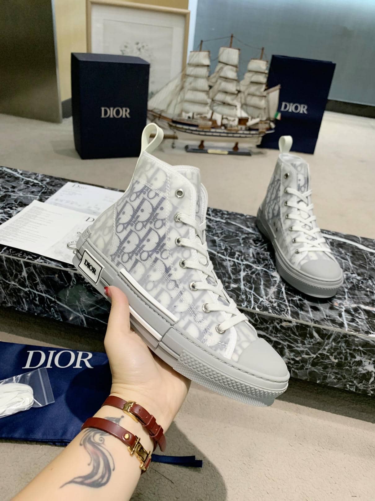 Dior B23 Sneaker-19
